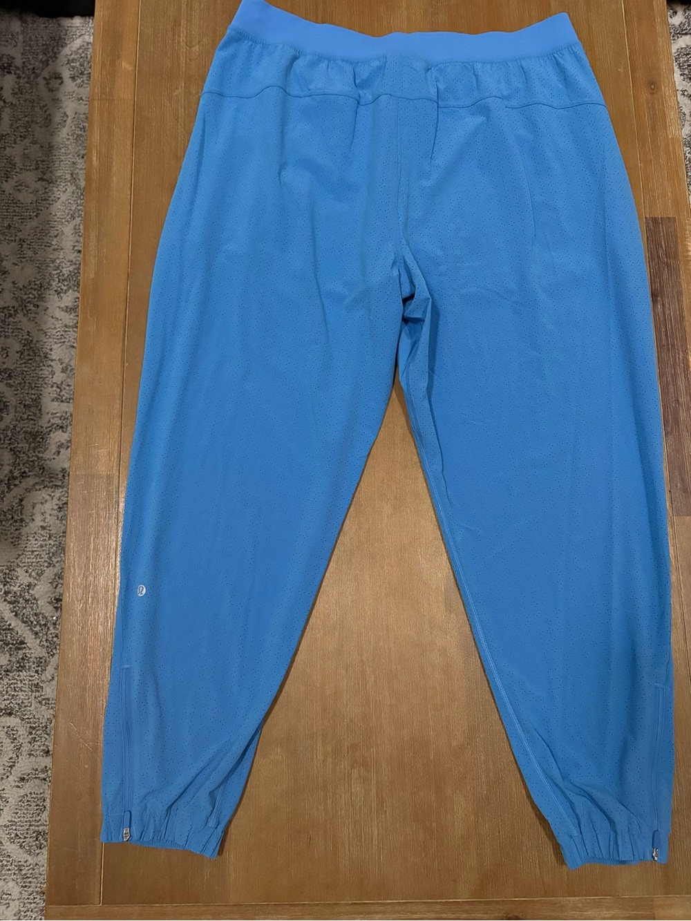 lululemon athletica Light Blue Women's Track Joggers - Picture 5 of 16